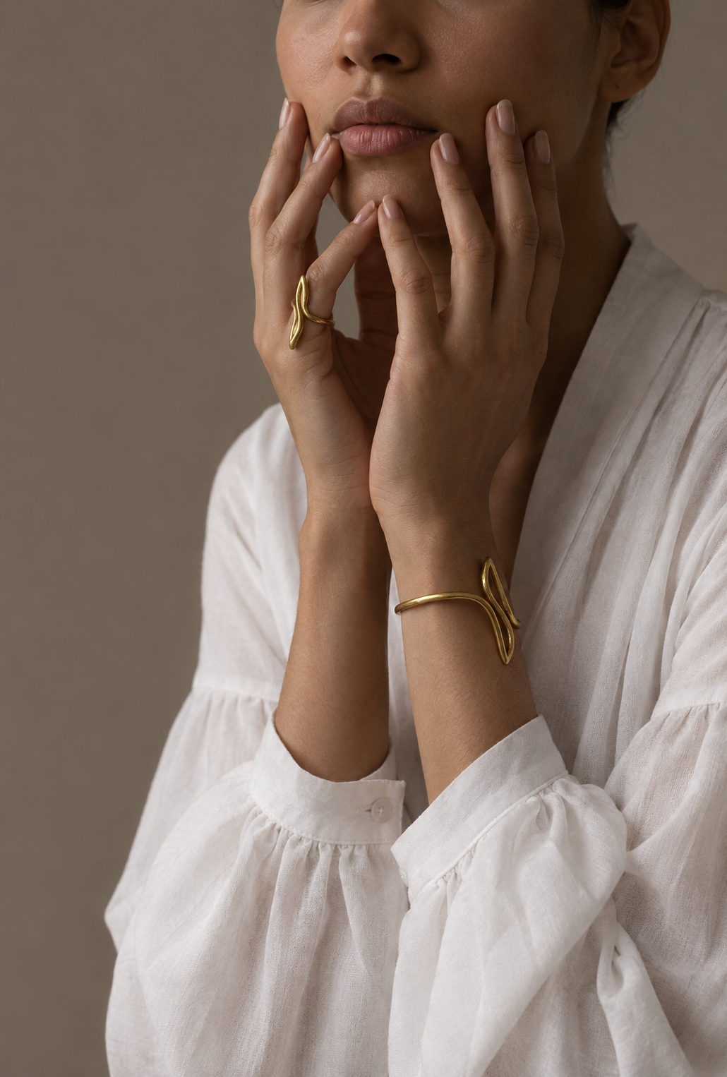 Anillo Nia