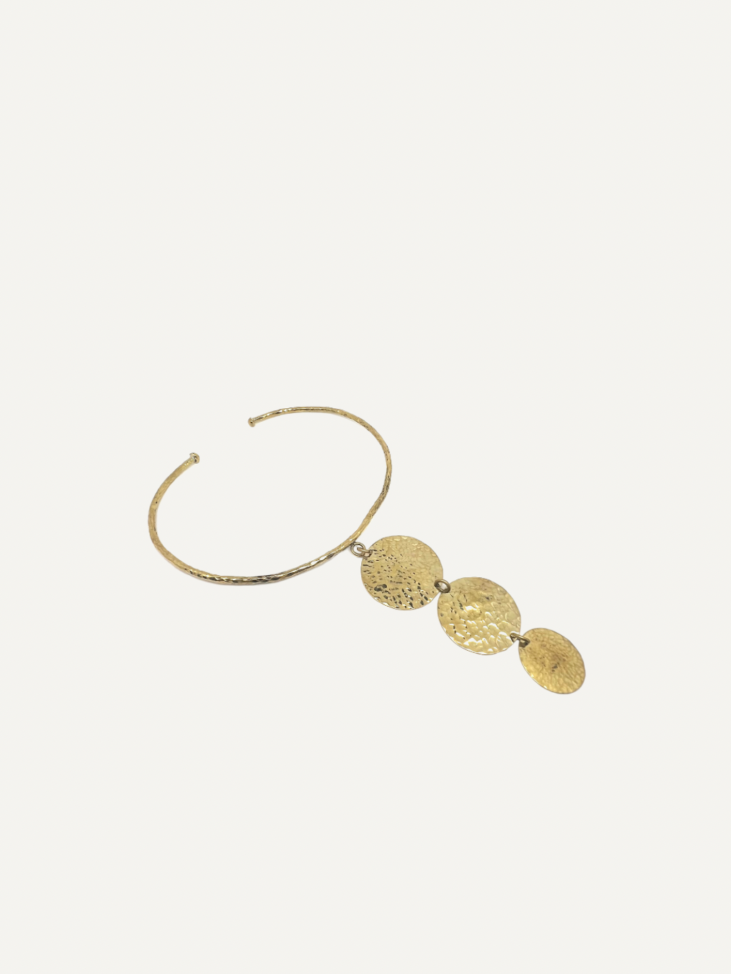 Choker Ayanna