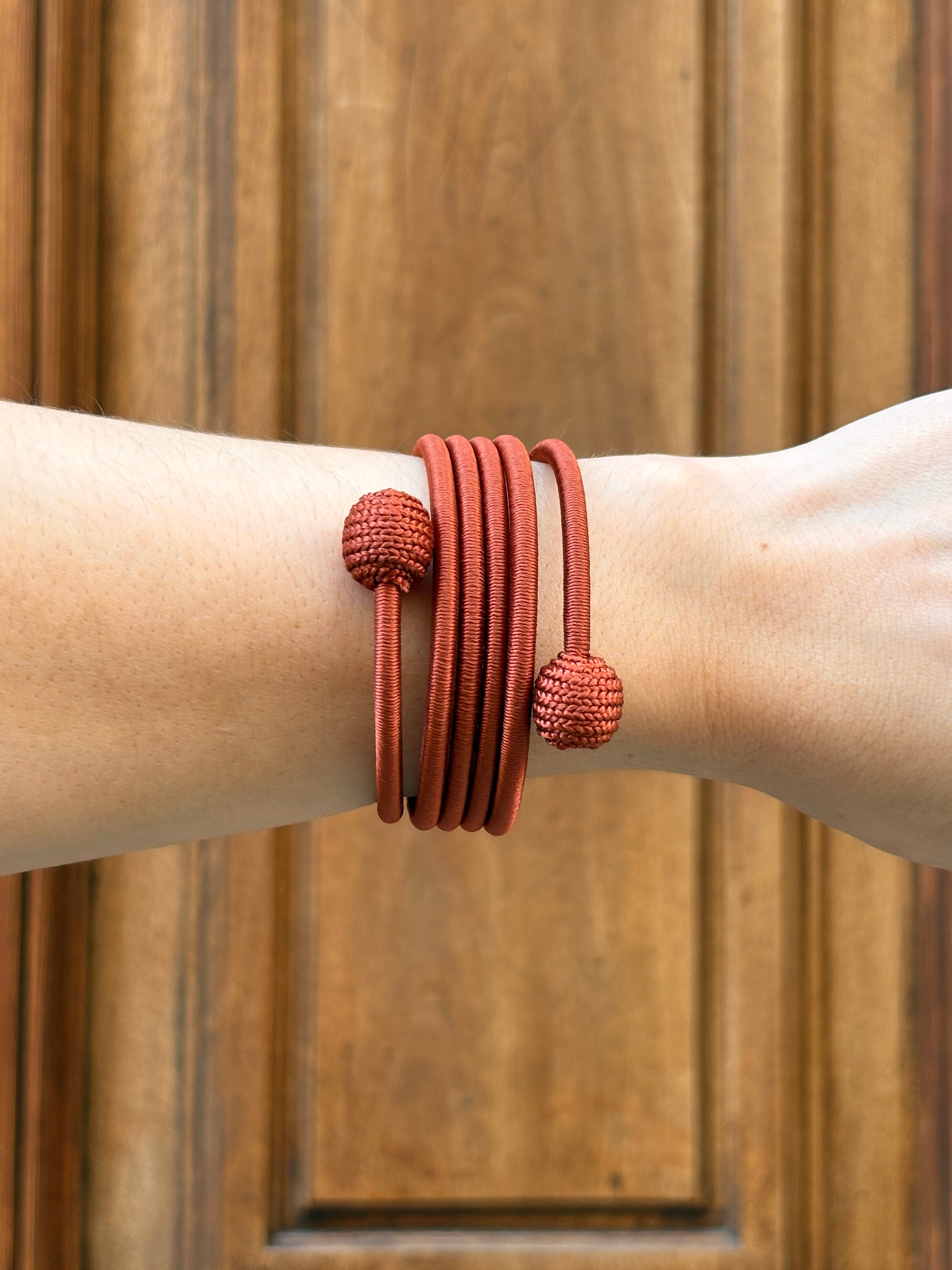 Brazalete Khadija Espiral colores invierno