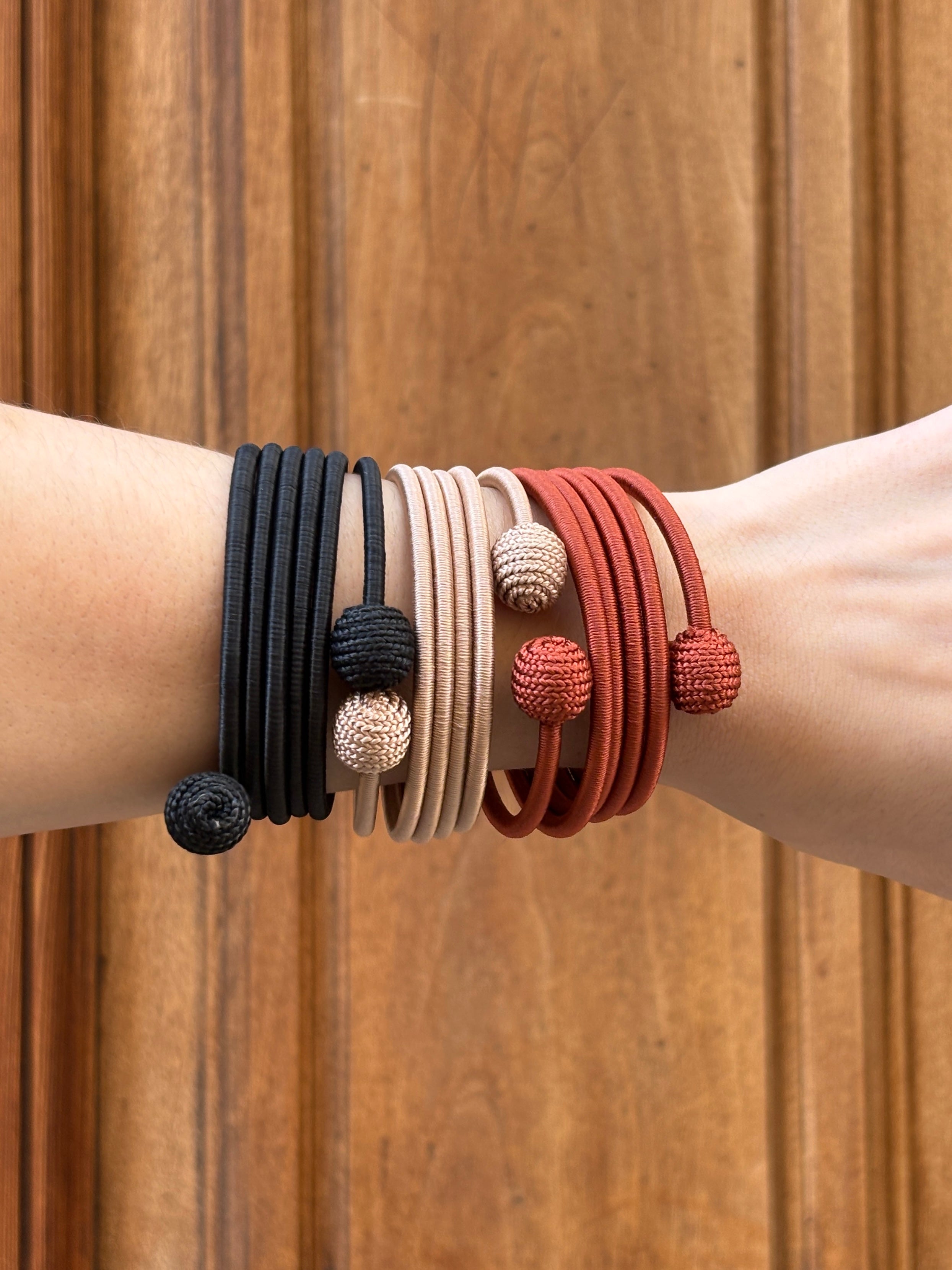 Brazalete Khadija Espiral colores invierno