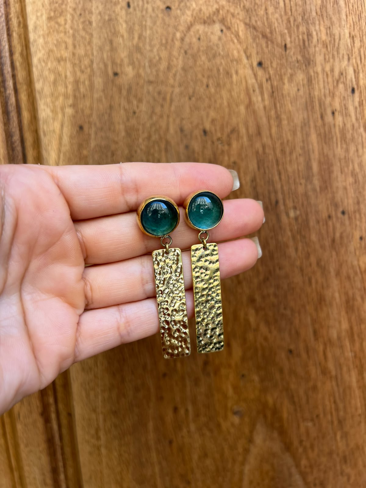 Pendientes Omari